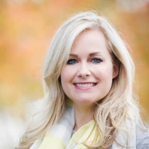 How to ReWrite Your Mental Health Story When Your Physical Health Fails with Angie Read Author of Invisible Scars