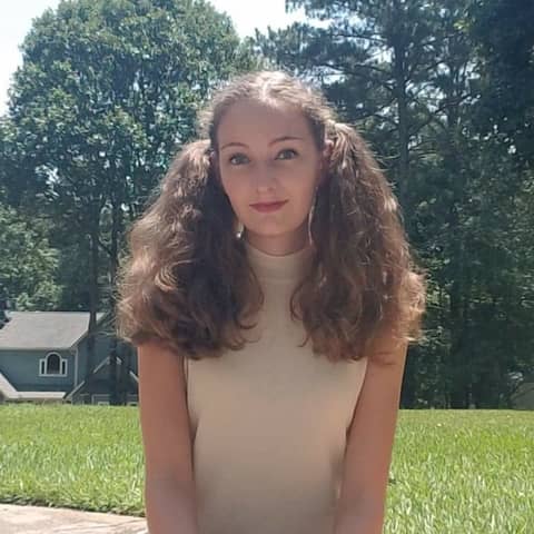 Ashley Carson live from "The Bird's Nest"