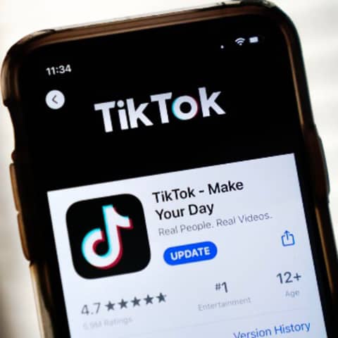 Tik Tok: Will Apple and Google remove the popular app from their stores ?