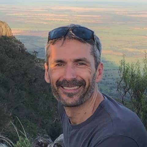 The Titan Submersible: An accident waiting to happen. Talking with Professor Stefan Williams, University of Sydney.