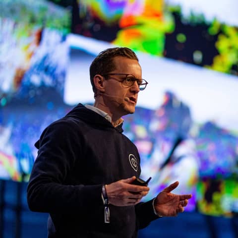 Stem Cell Therapy: a new approach. Talking with Mattias Bernow, CEO of CellCoLabs.