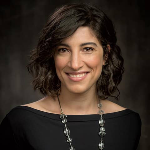 Invisible Rulers: The people who turn lies into reality. Talking with Rene DiResta