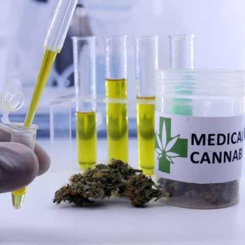 Culper's Canteen Cup S01E08 I'm Gonna Get You High Today