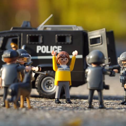 Culper's Canteen Cup S01E30 I Fought The Law And The Law Won