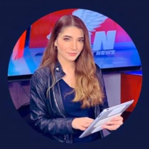 Culper's Canteen Cup S01E38 Julia Song Pours Her Knowledge Into The Cup