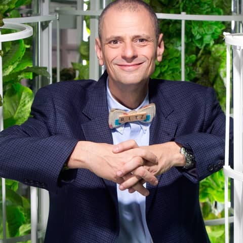 Learning a fresh food future with Stephen Ritz
