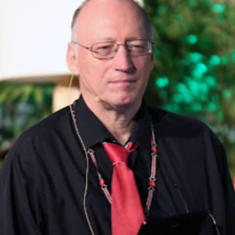 Tomorrow's people and new technology, with Felix Dodds