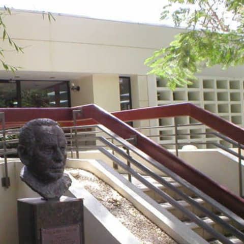 #781 La Fundación Luis Muñoz Marín: un punto de encuentro