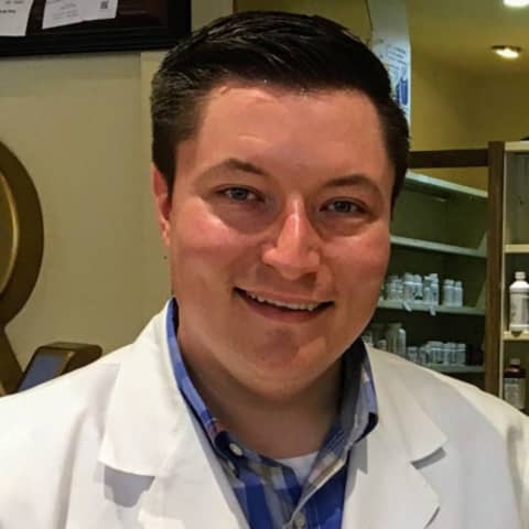 Grow Revenue by Building People | Travis Wolff, PharmD, PharmFurther