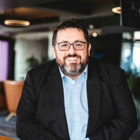 #21) Chris Davis of The Van Diemen Project Swaps Stories about his NW Tasmanian Business Journeys