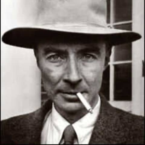 Oppenheimer, la bomba atómica y Puerto Rico - Retransmisión #876 , 17 de enero del 2021