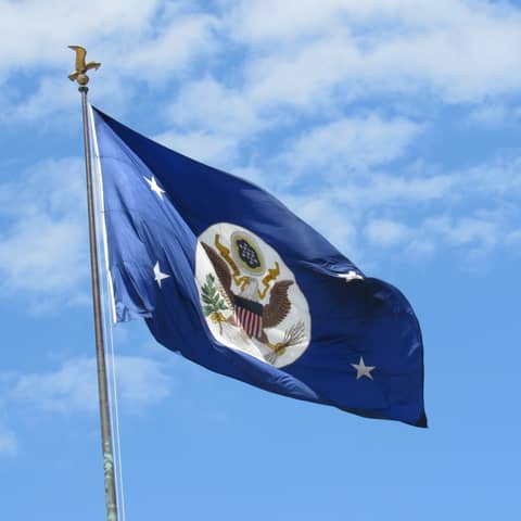 #1109 Un Boricua en el servicio diplomático de EE.UU.: India, Vietnam, Indonesia, México y Cuba