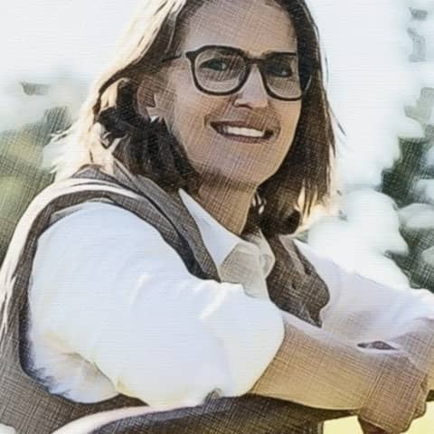 #105: Work hard, play hard, be kind. (And think twice before you prescribe antibiotics!) With Dr Jane Heller.