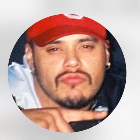 Special Guest/ Luis Castellanos