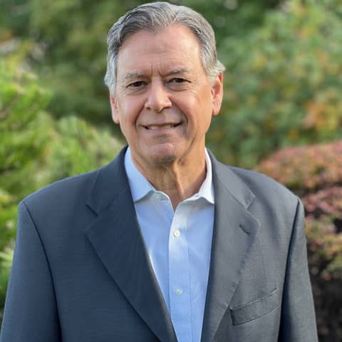 Fatal Inheritance: How a family misfortune revealed a deadly medical mystery. Talking with author Larry Ingrassia.