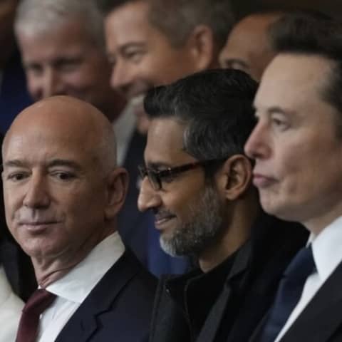 Extreme Wealth is the leading social problem of our time. Author Sarah Kerr discusses her new book, Let's Talk Wealtherty.