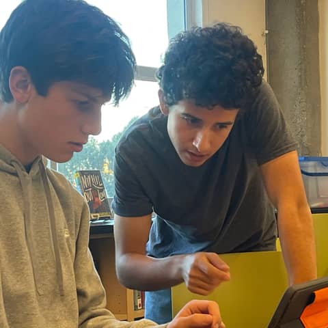 Mode to Code: Educating students of all ages around the world about coding and technology. Talking with founder Jacob Shaul.