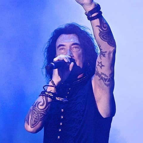 Robin McAuley Returns to the Podcast!