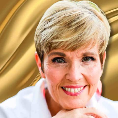 618 | Embracing a Bright Future with Optimism - Interview - Andrea Johnson (w/ CoHost Mitch Parfitt)