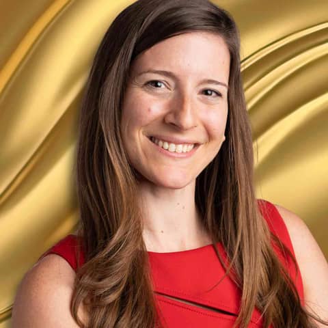 484 | How Can We Overcome Challenges? - Interview - Danielle Matthews