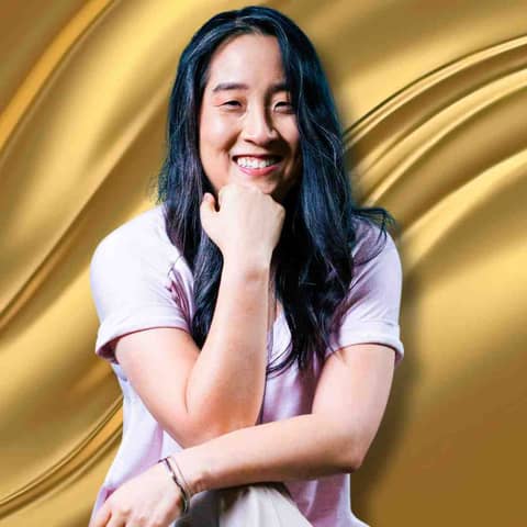 664 | Guiding Hearts, Leading Minds - Interview - Emily Sander (with CoHost Cayetana)