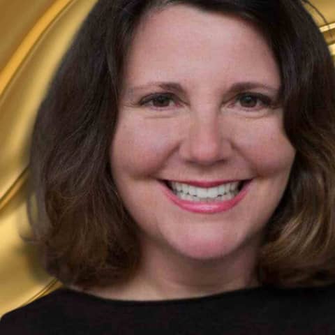 717 | Jeannine Early shares the Stage Magic: Life Behind Curtains