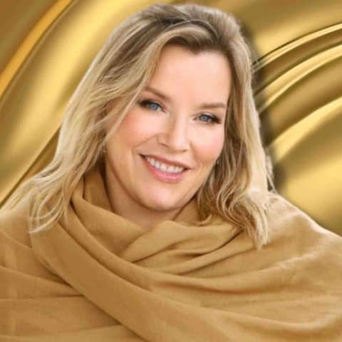 569 | Building a Relationship with YOURSELF! - Interview - Juliette Karaman