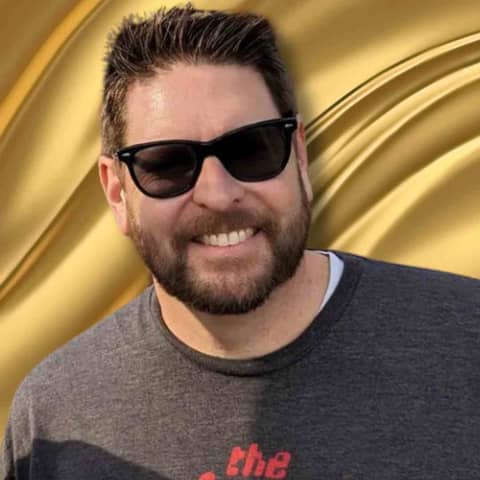 737 | Pen to Paper: Crafting Dreams with Kyle Wiltshire