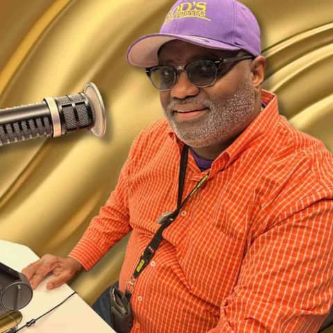 566 | The Author of ”I Am Not Your Black, America!” - Interview - MeShorn Daniels