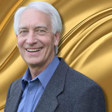 553 | A Memoir Worth Reading! - Interview - Michael Schnabel