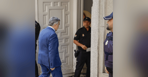 Las Noticias de La Mañana: Antxon Alonso y Fernando Agustín Merino declaran ante el Supremo como investigados Las Noticias de La Mañana: Antxon Alonso y Fernando Agustín Merino declaran ante el Supremo como investigados