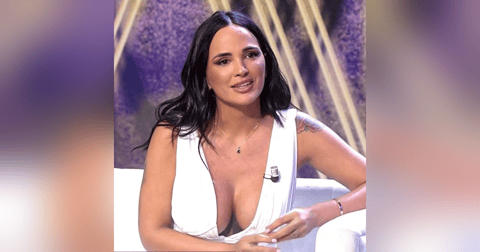 Crónica Rosa: Claudia Bavel contraataca con un comunicado contra el de Iker Casillas Crónica Rosa: Claudia Bavel contraataca con un comunicado contra el de Iker Casillas