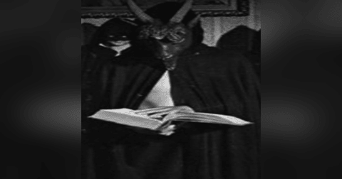 La Procesión Historias De Terror - REDE La Procesión Historias De Terror - REDE