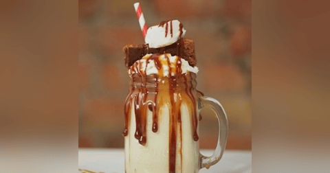 SoberNotMature - Episode 212 (Gooey Frappes & Brain Worms) SoberNotMature - Episode 212 (Gooey Frappes & Brain Worms)