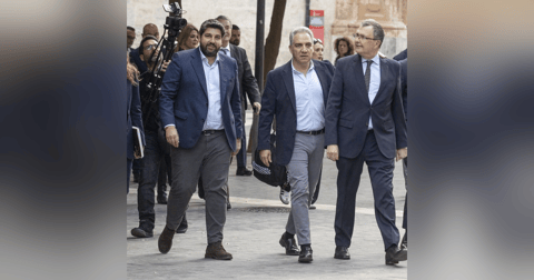 Las Noticias de La Mañana: López Miras rechaza en parte los requisitos de Vox para aprobar los Presupuestos Las Noticias de La Mañana: López Miras rechaza en parte los requisitos de Vox para aprobar los Presupuestos