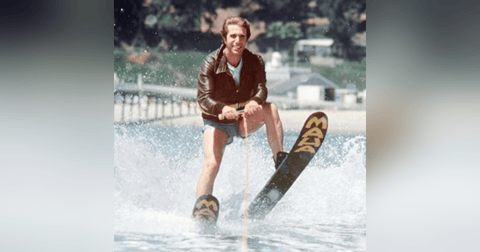 SoberNotMature - Episode 104 (Shark Jumping) SoberNotMature - Episode 104 (Shark Jumping)