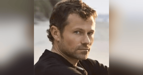 Analog Sun - a Fable. Talking with author Alex Woodard. Analog Sun - a Fable. Talking with author Alex Woodard.