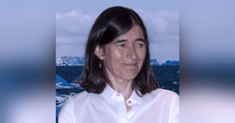 Prensa económica: Del Ártico a Mozambique, los viajes en los que la exdirectora del CNIO Prensa económica: Del Ártico a Mozambique, los viajes en los que la exdirectora del CNIO