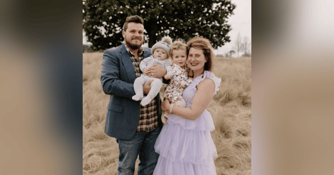 EP 206: CREATING CONNECTION AND COMMUNITY THROUGH RETAIL WITH MEGHAN EP 206: CREATING CONNECTION AND COMMUNITY THROUGH RETAIL WITH MEGHAN