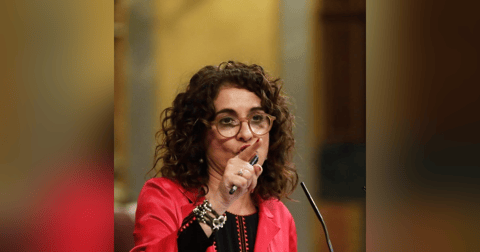 Prensa económica: Hacienda retiene la devolución de la renta a 1,7 millones de contribuyentes Prensa económica: Hacienda retiene la devolución de la renta a 1,7 millones de contribuyentes