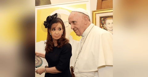 Tertulia de Federico: Francisco, el Papa que ignoró a las víctimas de los totalitarismos Tertulia de Federico: Francisco, el Papa que ignoró a las víctimas de los totalitarismos
