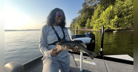 EP. 338 Insight into Tournament Fishing: Lorraine Parkinson's Debut in Competition EP. 338 Insight into Tournament Fishing: Lorraine Parkinson's Debut in Competition