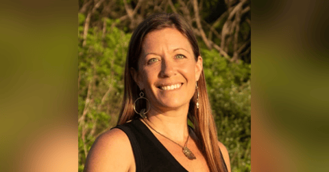 The Entrepreneurial 100 Mile Race: A Story about B2B Marketing Success and Personal Growth The Entrepreneurial 100 Mile Race: A Story about B2B Marketing Success and Personal Growth