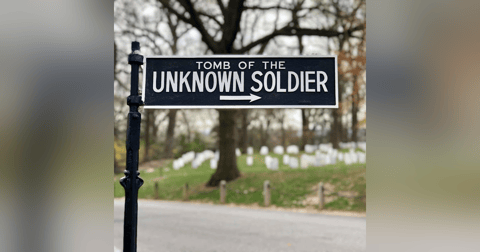 Culper's Canteen Cup S01E13 Memorial Day-They Shall Not Grow Old Culper's Canteen Cup S01E13 Memorial Day-They Shall Not Grow Old