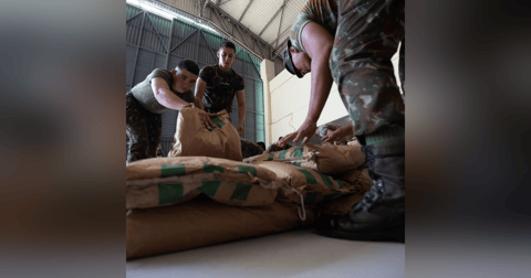 Las Noticias de La Mañana: Pedro Sánchez insiste en que España no necesita invertir el 5% en gasto militar Las Noticias de La Mañana: Pedro Sánchez insiste en que España no necesita invertir el 5% en gasto militar