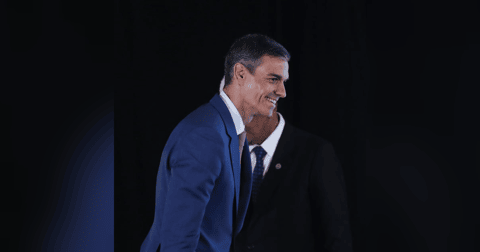 Prensa Económica: Así es el "cohete económico" de Sánchez: el alza del PIB equivale al de la deuda pública Prensa Económica: Así es el "cohete económico" de Sánchez: el alza del PIB equivale al de la deuda pública