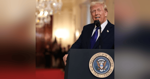 Las Noticias de La Mañana: Trump culpa a las políticas inclusivas de Obama y Biden del accidente aéreo en Washington Las Noticias de La Mañana: Trump culpa a las políticas inclusivas de Obama y Biden del accidente aéreo en Washington