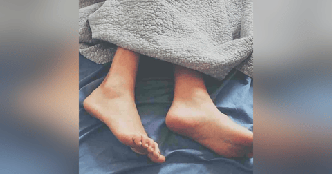 Historias de Miedo Agosto 26 de 2022 LA JALARON DE LOS PIES Historias de Miedo Agosto 26 de 2022 LA JALARON DE LOS PIES