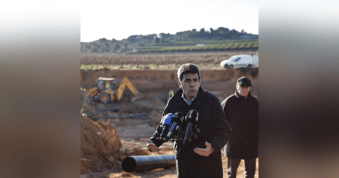 Las Noticias de La Mañana: La Fiscalía apoya investigar a Mazón pero no al Gobierno Las Noticias de La Mañana: La Fiscalía apoya investigar a Mazón pero no al Gobierno