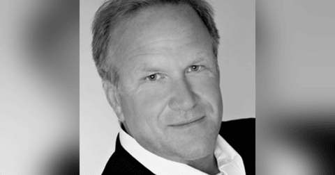 Steele Platt Founder Yard House Restaurant sold $585 Million to Darden Restaurants Steele Platt Founder Yard House Restaurant sold $585 Million to Darden Restaurants